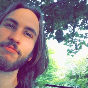 Meet your Posher, Alex